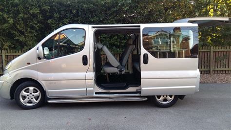 Minibus .